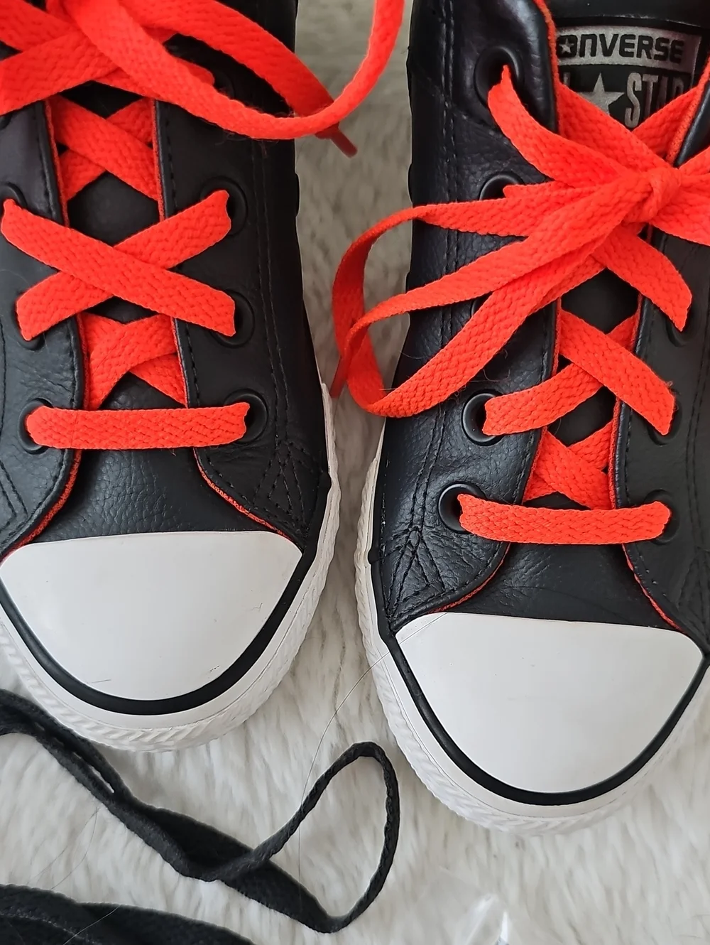 Like New Converse Black Sneakers with Bright Orange Accents Youth Sz 1